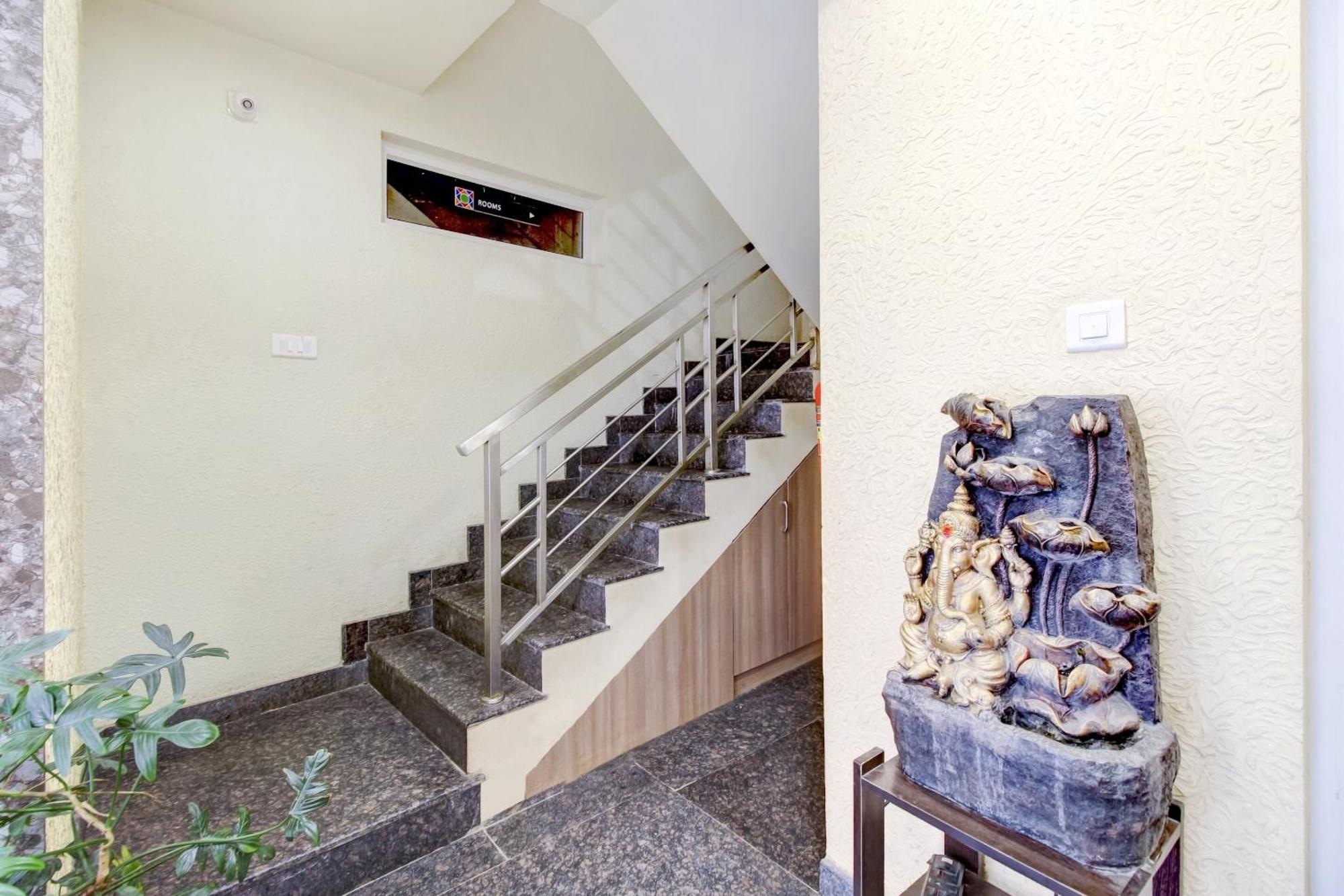 Hotel O Emara Boutique Hotel Nearby Koramangala Forum Mall Бангалор Екстериор снимка